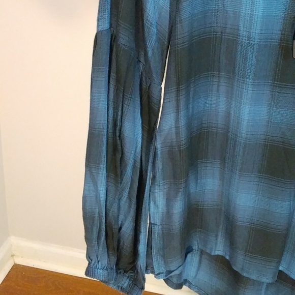 Philosophy Boho Long Bishop Sleeves Black Blue Plaid Top Blouse Size M Front Tie - Picture 8 of 12